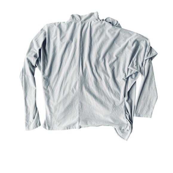 Exclusive Long Sleeve Pullover Wrap Soft Grey Size: S - Picture 4 of 4